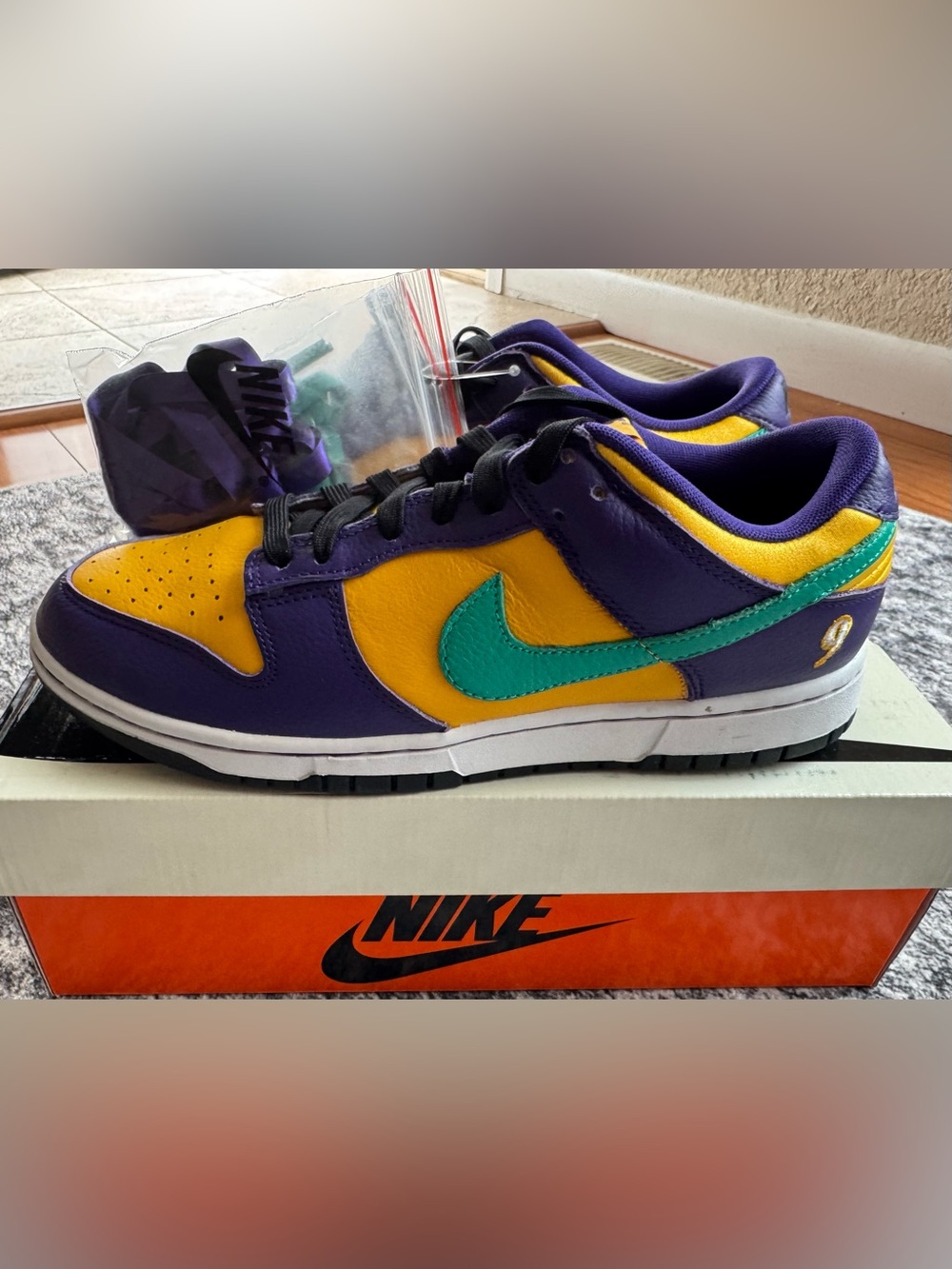 Nike Dunk Low LX Lisa Leslie, Size 9.5 Women’s . Brand New